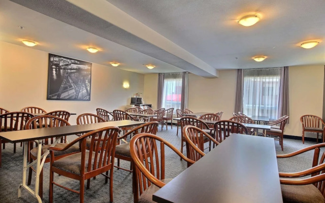 Super 8 Trois-Rivieres