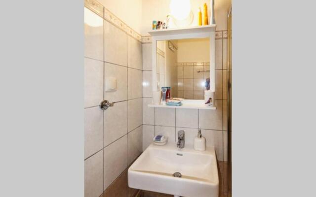 Estia House Cozy-Comfortable Apartment