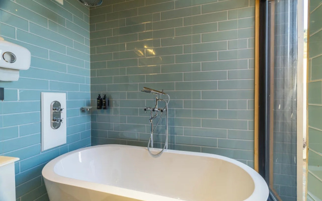 The English Country House