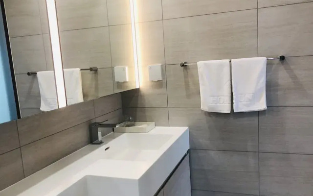 Hoasun Legend - Metropole ThuThiem Dist2