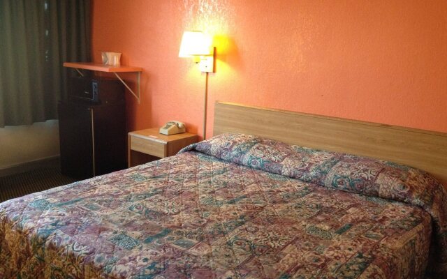 Red Carpet Inn & Suites Lima