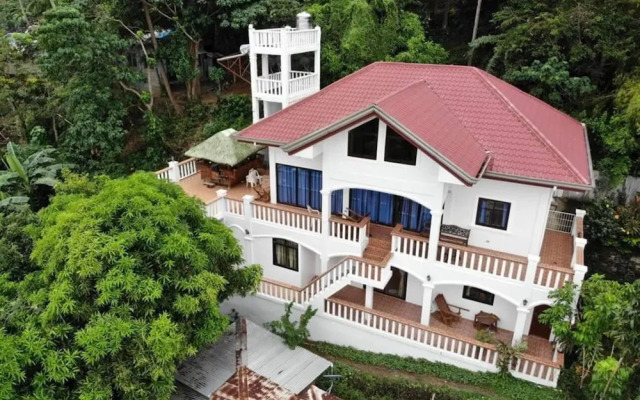 Whitehouse Travel inn Sm Tabinay