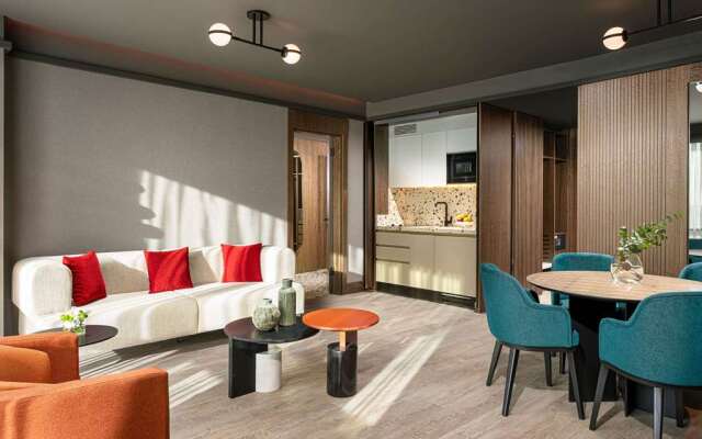Mövenpick Hotel Istanbul Marmara Sea