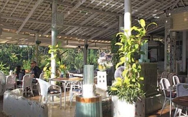 Michi Retreat