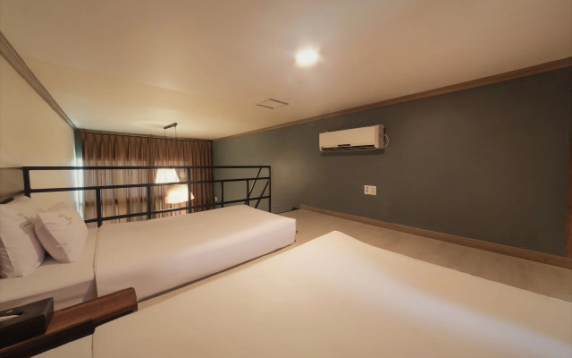 Hotel Hue Loft