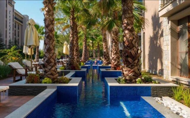 Beautiful Deluxe 2-bed Apartment in Sunny Beach