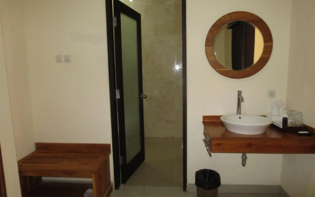 Daun Bali Seminyak Hotel