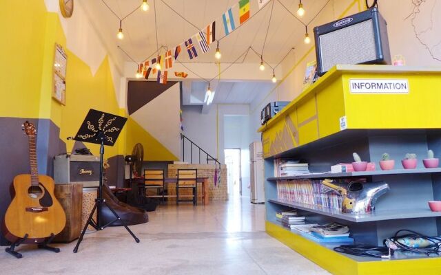 Stamp Hostel - Adults Only