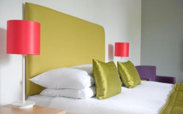 The Caledonian Tower Hotel