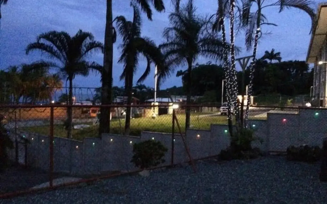 Cabinas Rocamar Playa Bonita