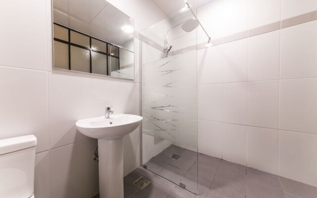 Bundang (Seohyeon) Hotel & U