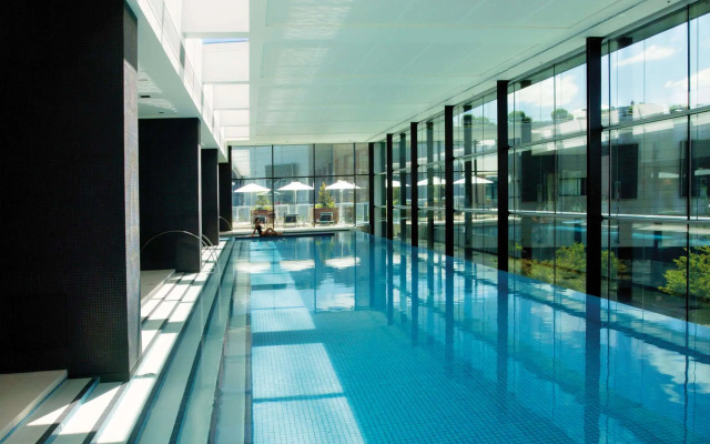 Crown Promenade Melbourne