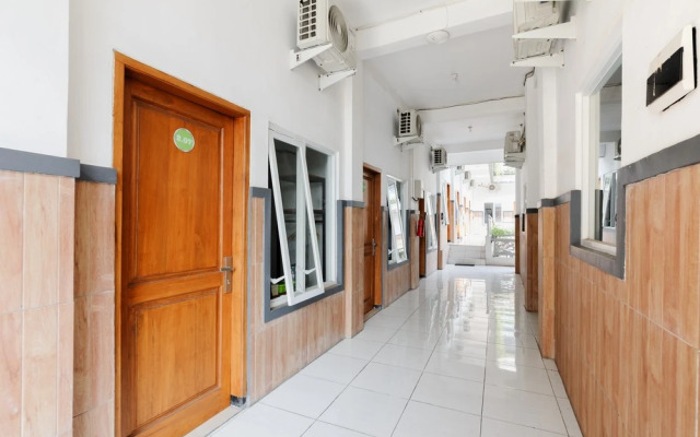 Urbanview Hotel Sky Batu Malang by RedDoorz