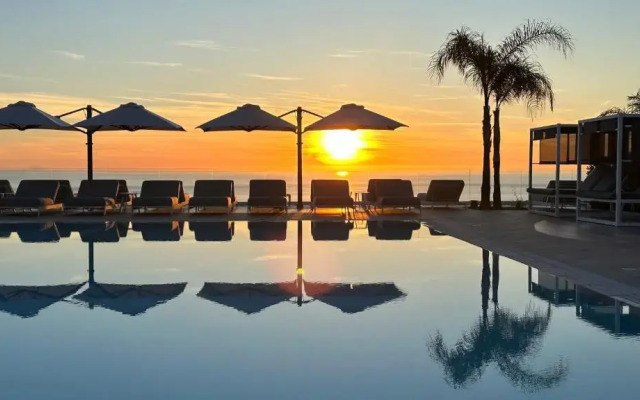 Midenza Seaside & Nature Retreat