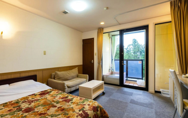 Hotel Casual Euro – Guest Rooms – Nikko