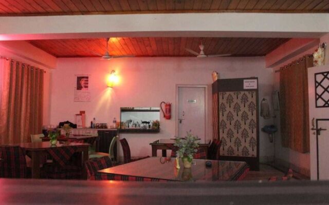 Golden Mahseer Riverside Resort