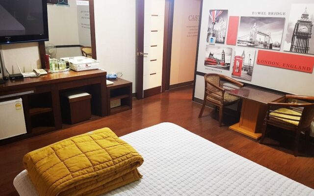 Castle Motel Busan