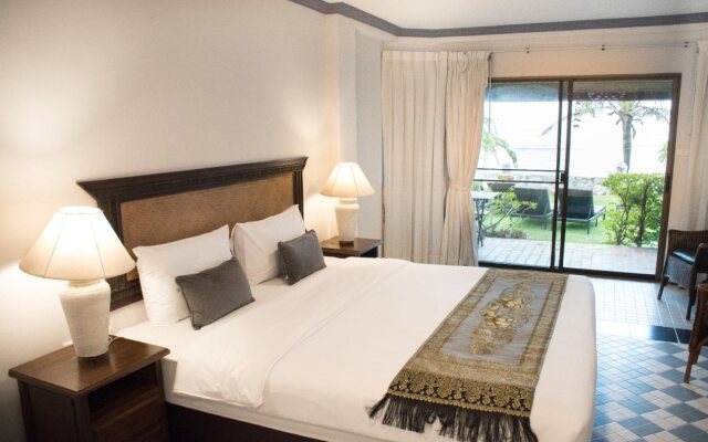 Sea Memories White Sand Beach Hotel