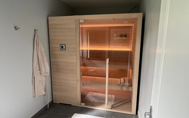 Chateau Tout Y Fault