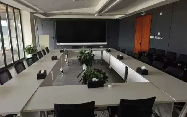 Orange Hotel (Wenzhou Economic Development Zone Binhai Park)