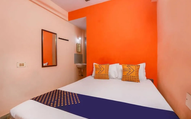 Spot On Annai Guest House