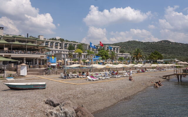 Assos Eden Gardens