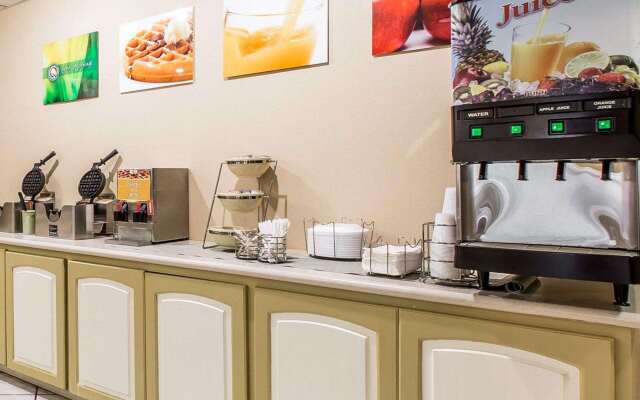 Quality Inn At the Mall - Valdosta