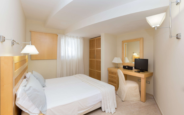 Valtur Baia del Gusmay Beach Resort