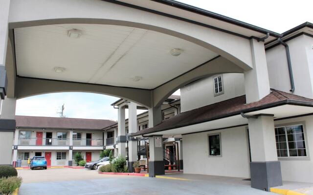 Home Place Inn & Suites