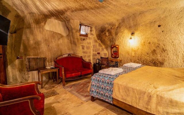 Cappadocia inans Cave & Swimming Pool Hot