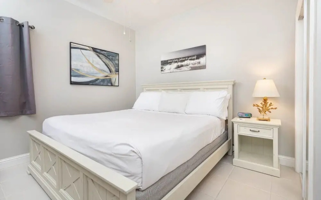 Lighthouse 711 2 Bedroom Condo, Gulf Shores