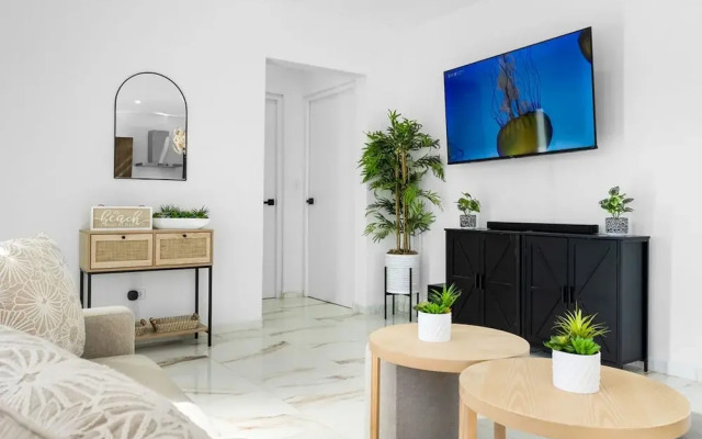 La Perla 2br2ba Home w Private Pool Patio BBQ