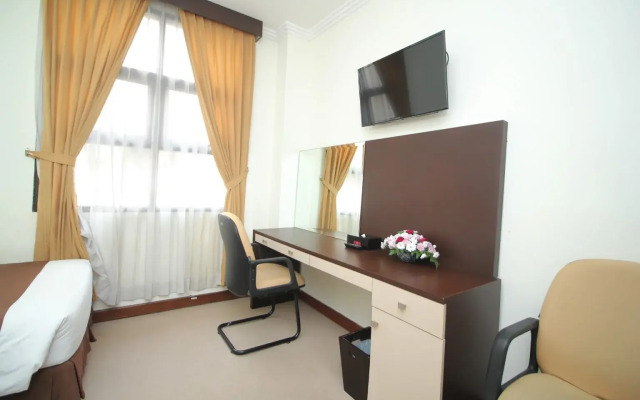 UNY Hotel