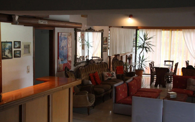 Violetta Hotel