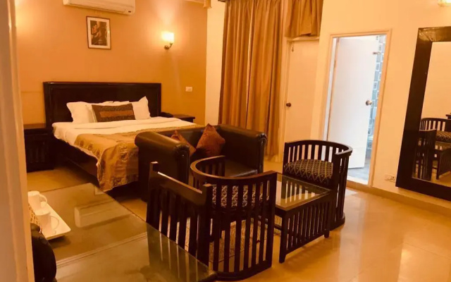 Hotel Glitz