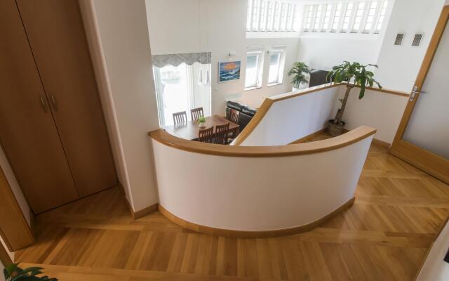 Seaside Villa in Zadar With Swimming Pool