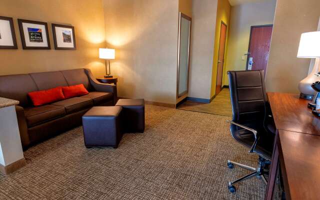 Comfort Suites Goodyear - West Phoenix