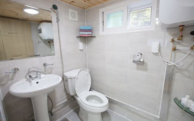 Jecheon Skylight Pension