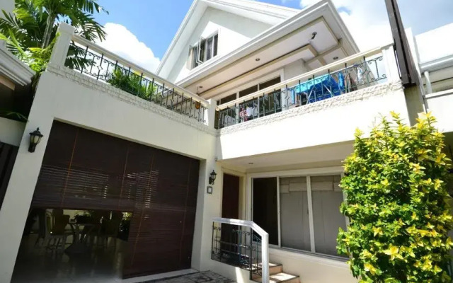 Transit Guest House