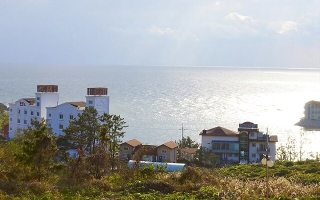 Buan Piano Pension