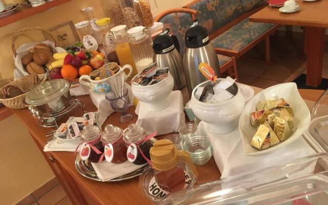 Hotel National
