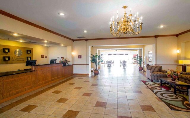 Comfort Inn & Suites Greenville I-70