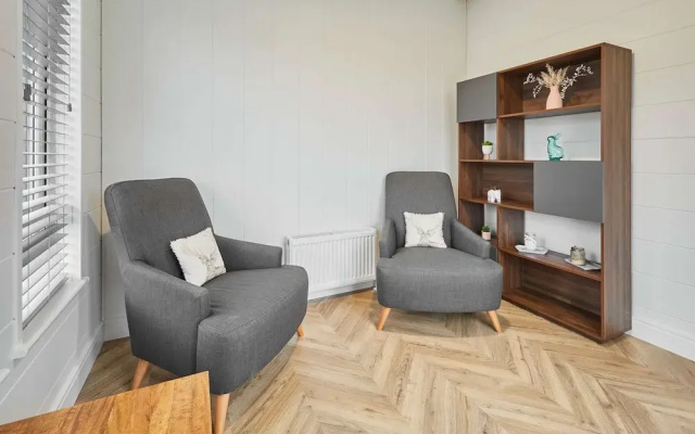 Host Stay Alder Spa Lodge