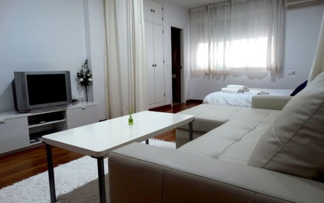 Laportilla Apartments by JITKey