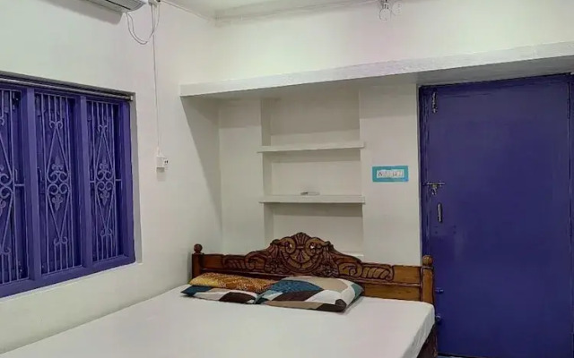 Goroomgo Sandhya Homestay Puri