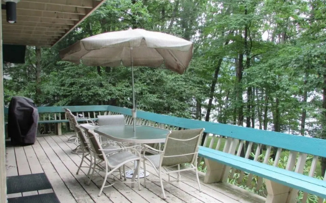 Our Golden Retreat 5 Bedroom House