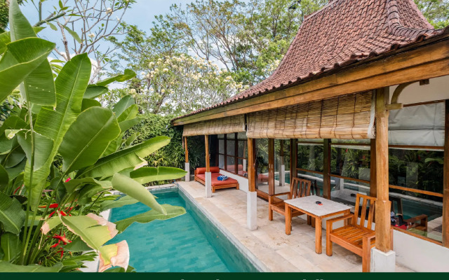 Alam Bidadari Seminyak Villas