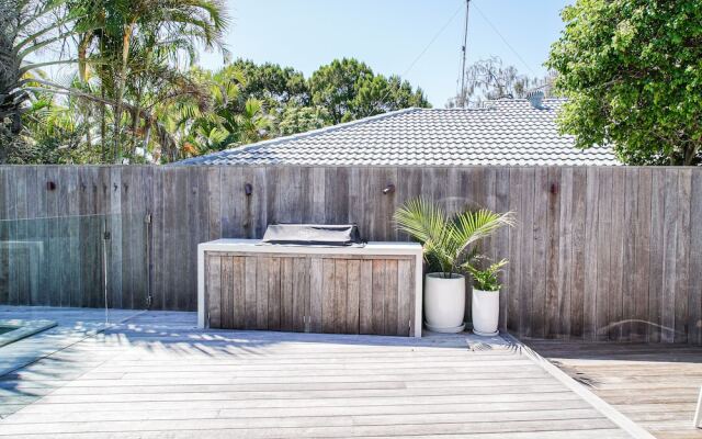 Your Luxury Escape - Paradise Palms