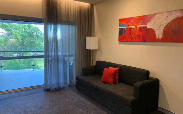 Alexandra Hills Hotel