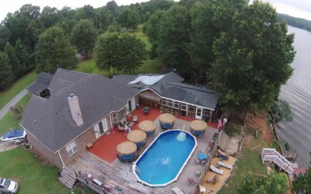 Lovely Brick Home Lake Wateree